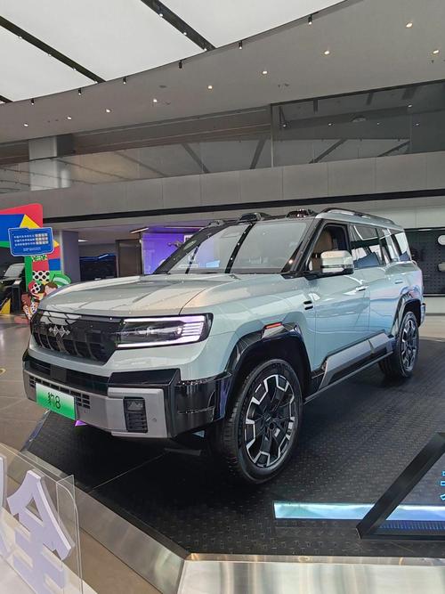 东莞328比亚迪方程豹硬派越野的爆款，英菲尼迪35周年与你共成长